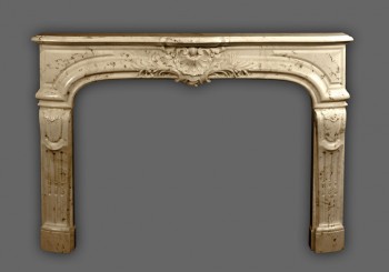 Beige Perlato is a popular marble color for this French marble mantel