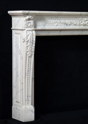 Auguste marble mantel corner view